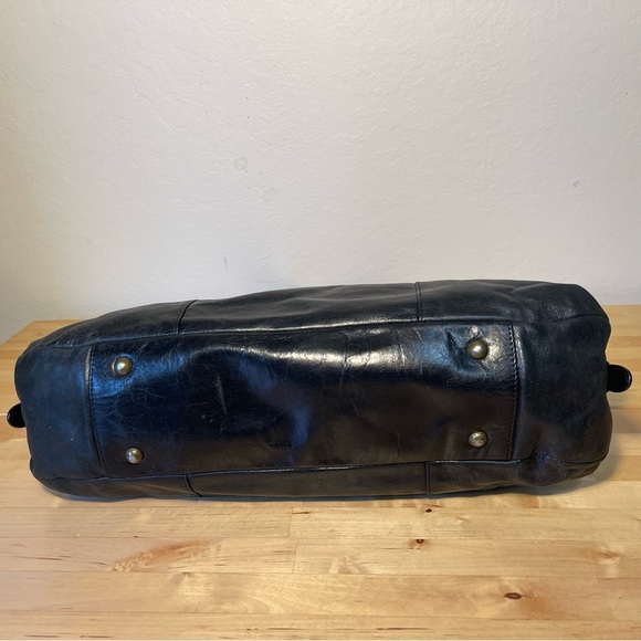 HOBO International vintage black leather top rounded satchel - Picture 6 of 14